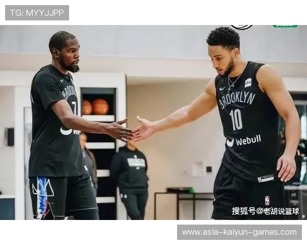 篮网队迎接激烈季后赛竞争，篮网进入季后赛